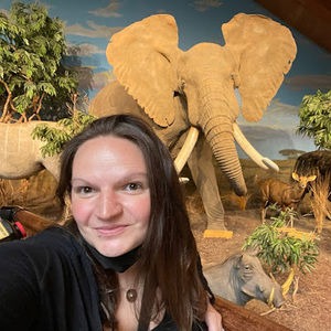 Meet your Posher, Alyssa